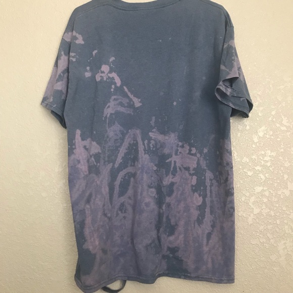 one of a kind • bleach dye-distressed california t - Picture 6 of 7